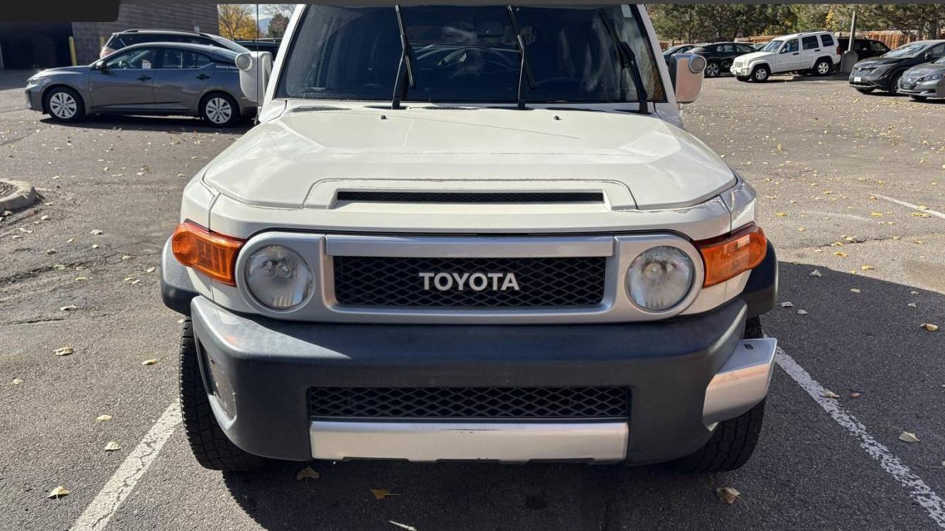 TOYOTA FJ CRUISER 2011 JTEZU4BF5BK011566 image